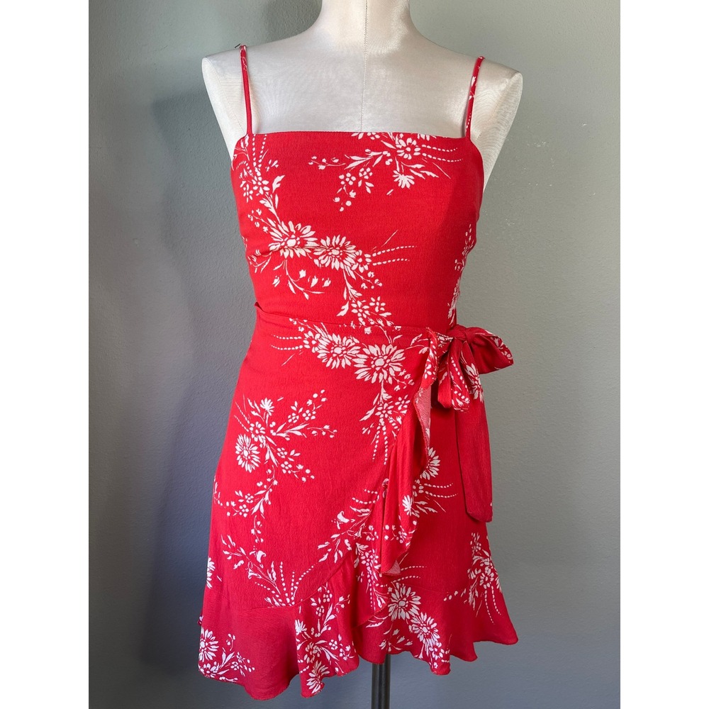 Skylar + Madison Mini Dress Red Floral Faux Wrap Ruffle Summer Medium